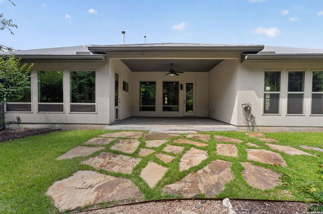 410 KNOLL SPGS, Boerne, TX 78006