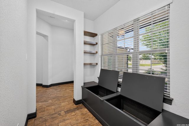 410 KNOLL SPGS, Boerne, TX 78006
