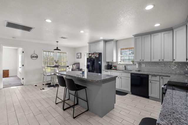 2914 Saint Anne Street, Liverpool, TX 77577