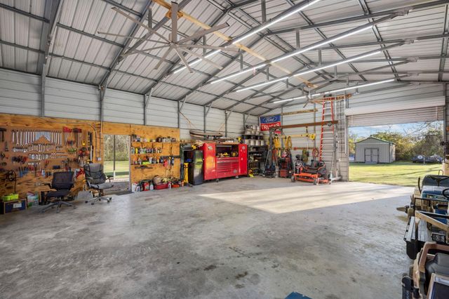 2914 Saint Anne Street, Liverpool, TX 77577