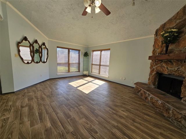 8319 Wind Veil Drive, Houston, TX 77040