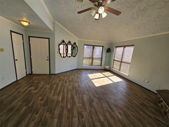 8319 Wind Veil Drive, Houston, TX 77040