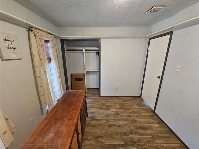 8319 Wind Veil Drive, Houston, TX 77040