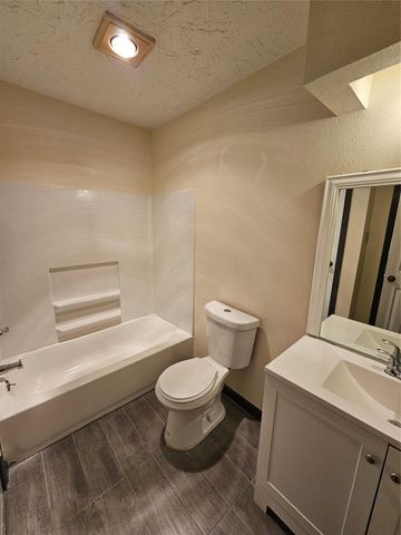 8319 Wind Veil Drive, Houston, TX 77040