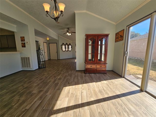 8319 Wind Veil Drive, Houston, TX 77040