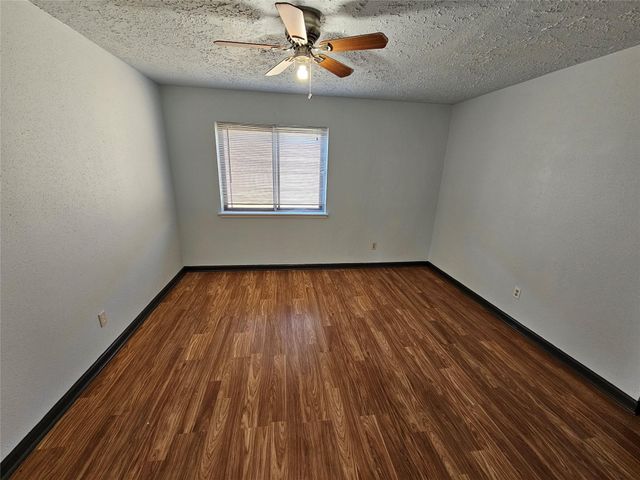 8319 Wind Veil Drive, Houston, TX 77040