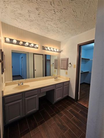 8319 Wind Veil Drive, Houston, TX 77040