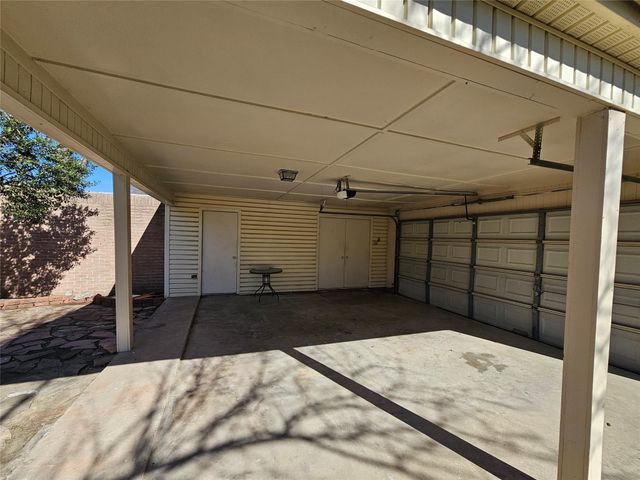 8319 Wind Veil Drive, Houston, TX 77040