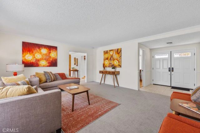 1065 El Mirador, Fullerton, CA 92835
