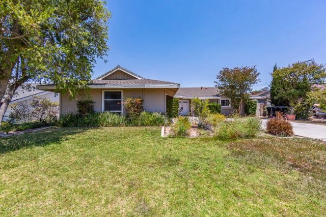 1065 El Mirador, Fullerton, CA 92835