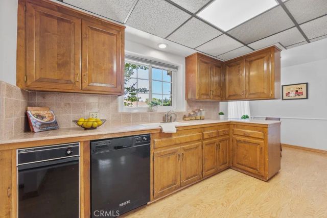 1065 El Mirador, Fullerton, CA 92835