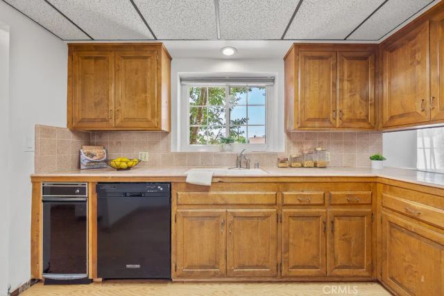 1065 El Mirador, Fullerton, CA 92835