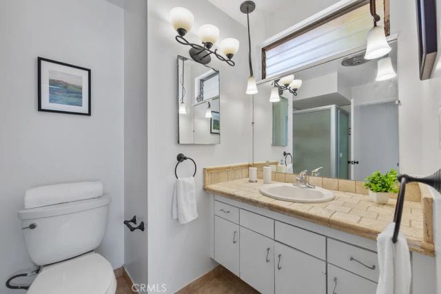 1065 El Mirador, Fullerton, CA 92835