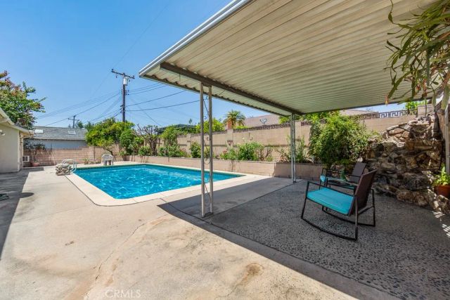 1065 El Mirador, Fullerton, CA 92835