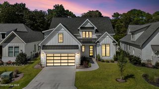 8261 Winding Creek Circle, Wilmington, NC 28411