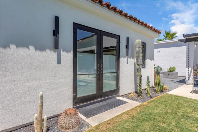 3027 Monte Sereno, Palm Springs, CA 92264
