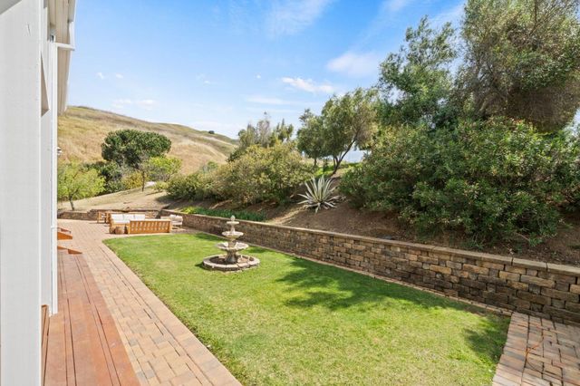 2698 Greenrock Road, Milpitas, CA 95035