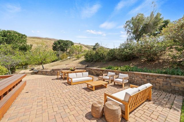 2698 Greenrock Road, Milpitas, CA 95035