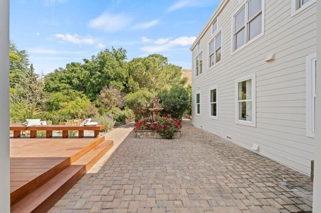 2698 Greenrock Road, Milpitas, CA 95035