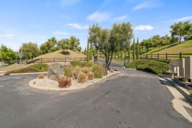 2698 Greenrock Road, Milpitas, CA 95035