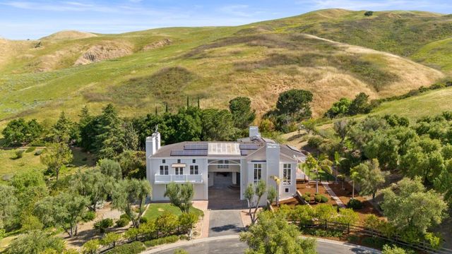 2698 Greenrock Road, Milpitas, CA 95035