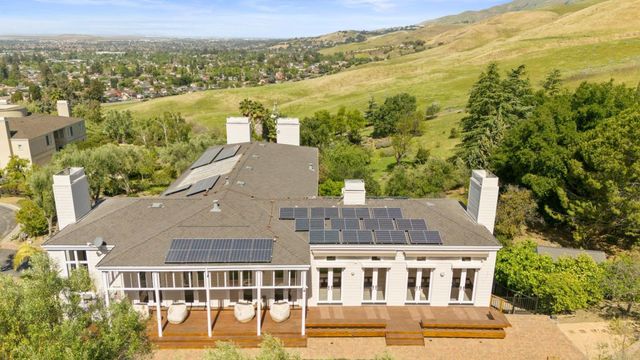2698 Greenrock Road, Milpitas, CA 95035