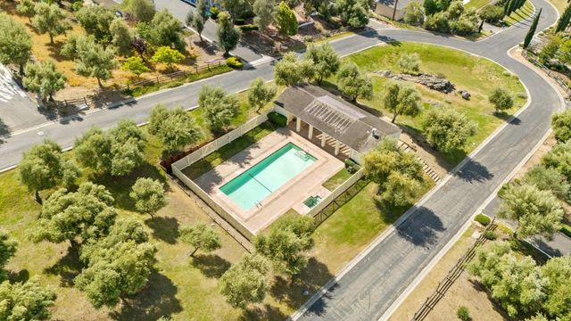 2698 Greenrock Road, Milpitas, CA 95035