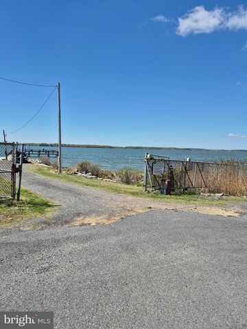 22845 PLEASANT LN, Bushwood, MD 20618