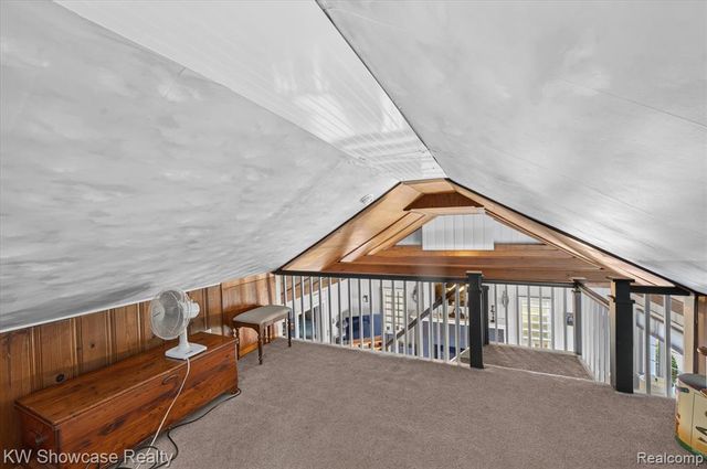 923 Sarena Avenue, Waterford, MI 48327