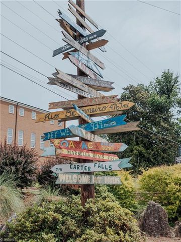 132 Tallwood Drive, Elkin, NC 28621