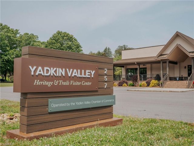 132 Tallwood Drive, Elkin, NC 28621