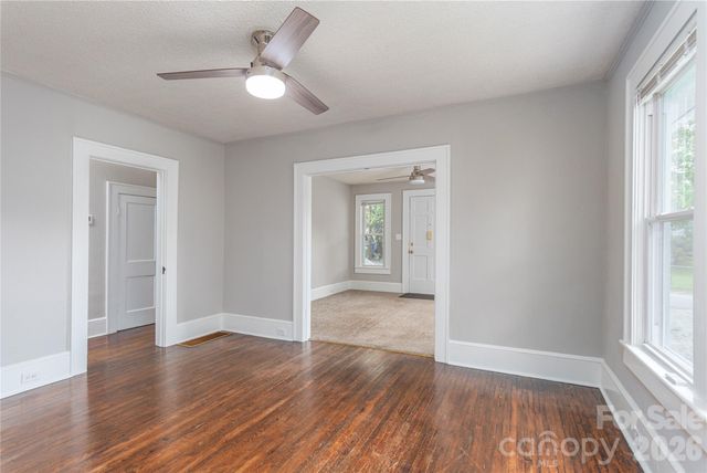 23 Jarrett Street, Asheville, NC 28806