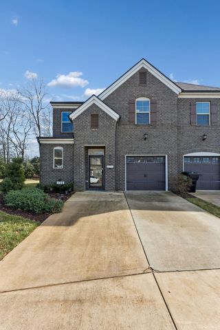 3133 Defilade Dr, Murfreesboro, TN 37128