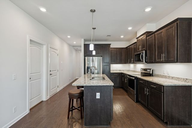 3133 Defilade Dr, Murfreesboro, TN 37128