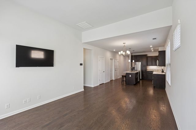 3133 Defilade Dr, Murfreesboro, TN 37128