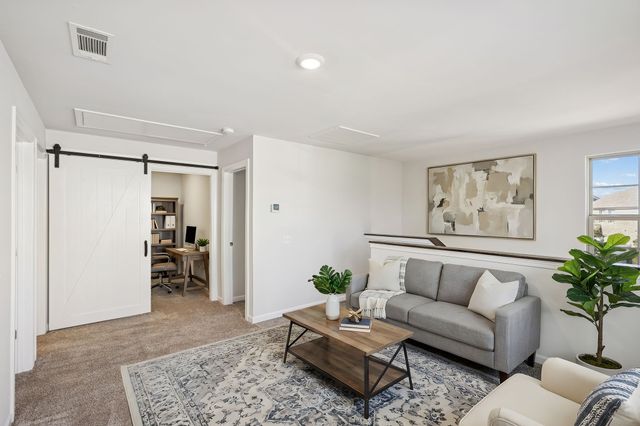 3133 Defilade Dr, Murfreesboro, TN 37128