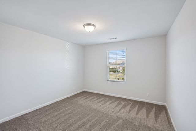 3133 Defilade Dr, Murfreesboro, TN 37128