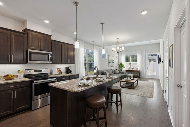 3133 Defilade Dr, Murfreesboro, TN 37128