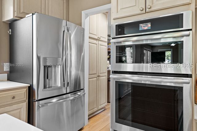 23 Oyster Reef Dr, Hilton Head Island, SC 29926