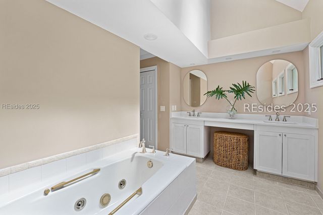 23 Oyster Reef Dr, Hilton Head Island, SC 29926