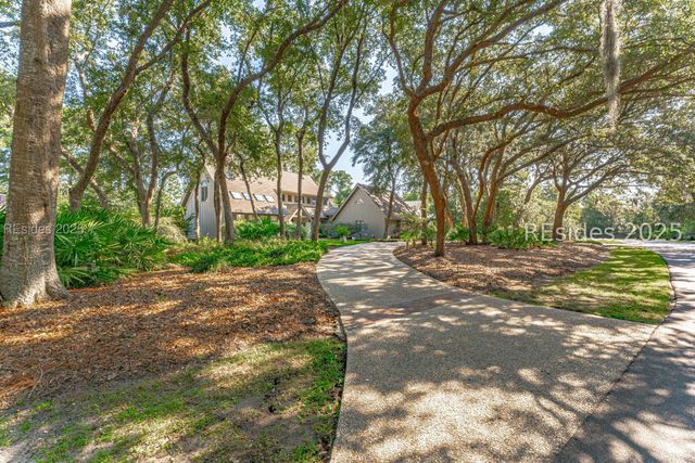23 Oyster Reef Dr, Hilton Head Island, SC 29926