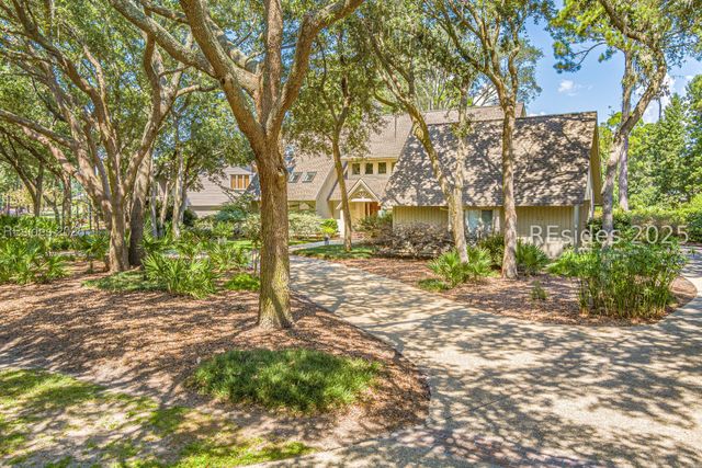 23 Oyster Reef Dr, Hilton Head Island, SC 29926