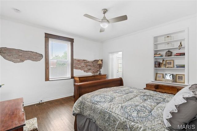 5238 Botanical Avenue, St Louis, MO 63110