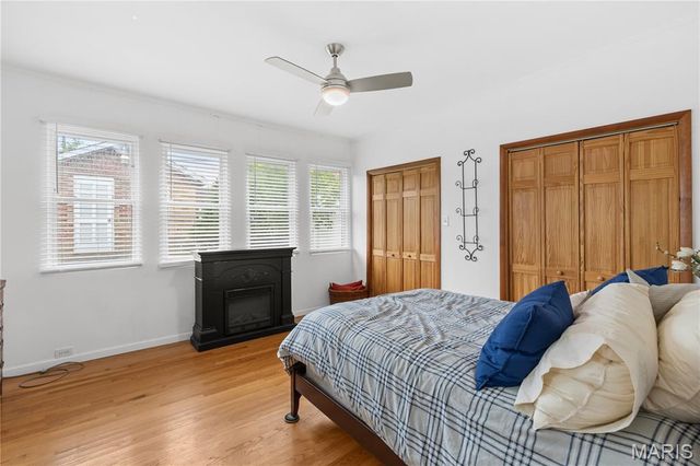 5238 Botanical Avenue, St Louis, MO 63110