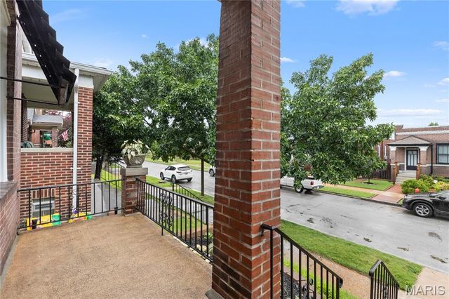 5238 Botanical Avenue, St Louis, MO 63110