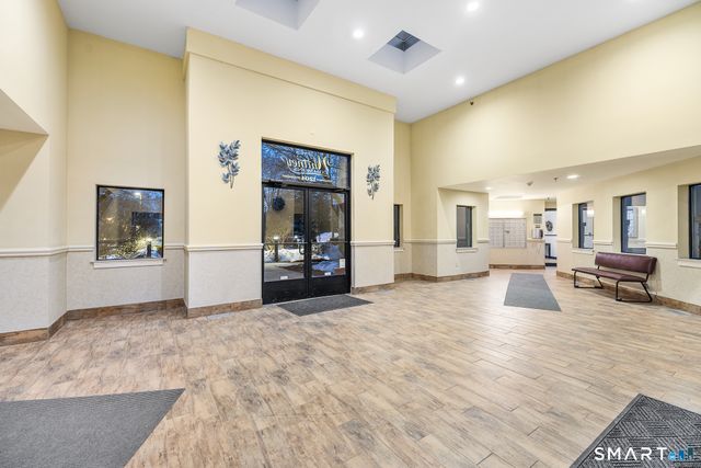 1204 Whitney Avenue APT 207, Hamden, CT 06517