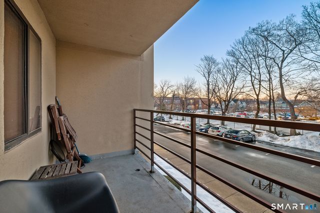 1204 Whitney Avenue APT 207, Hamden, CT 06517