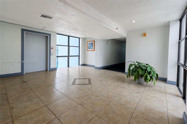 17011 N Bay Rd 906, Sunny Isles Beach, FL 33160