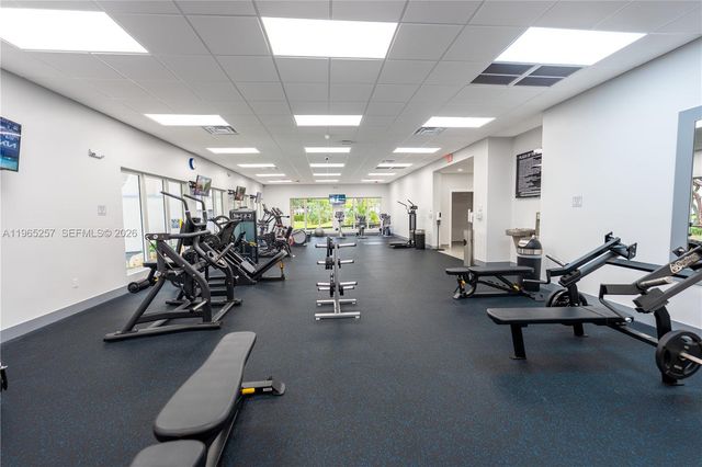 17011 N Bay Rd 906, Sunny Isles Beach, FL 33160