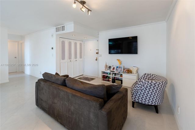 17011 N Bay Rd 906, Sunny Isles Beach, FL 33160